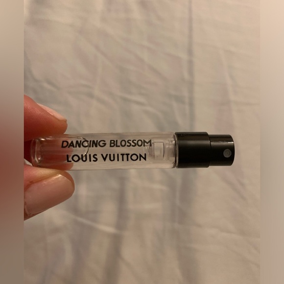 Unique  authentic  must have LV